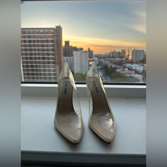 Steve Madden Vegas Clear Heels - Picture 2 of 4